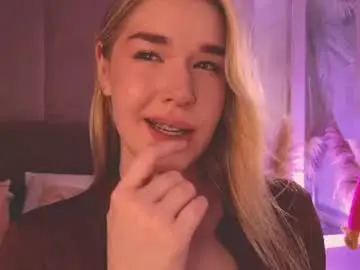 Smiley_mia_  live sex cam
