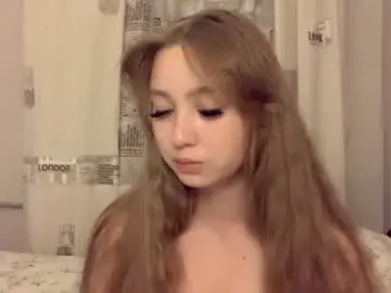 Whoshy  live sex cam