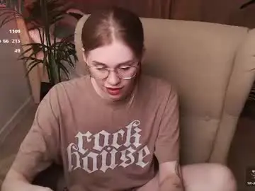 Alison_doody  live sex cam