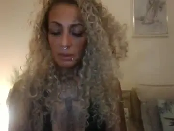 Badass894054  live sex cam