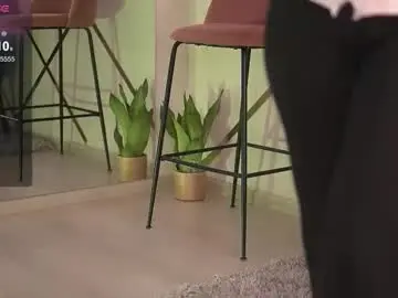 Kyrabliss  live sex cam