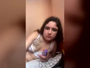Laylaabadeer  live sex cam