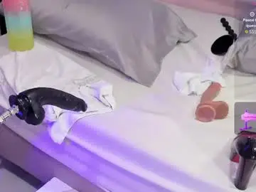 Lisa_milf_  live sex cam