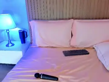 Marci_evil  live sex cam