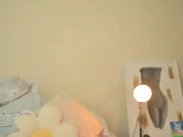 Mavii__  live sex cam