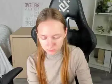 Mia_e1fie  live sex cam