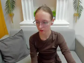 Mia_e1fie  live sex cam