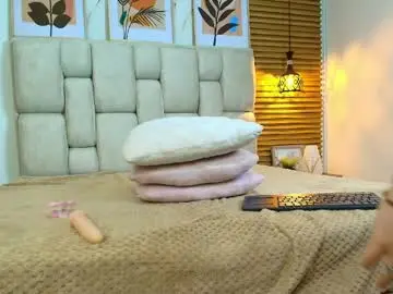 Samantha_diamont  live sex cam