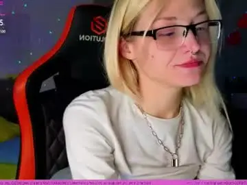 Sinsiren  live sex cam