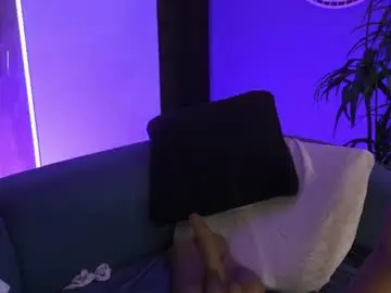 Sofiareyesx1  live sex cam