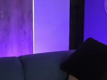 Sofiareyesx1  live sex cam