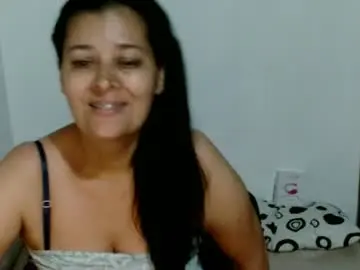 Adriana_milf  live sex cam