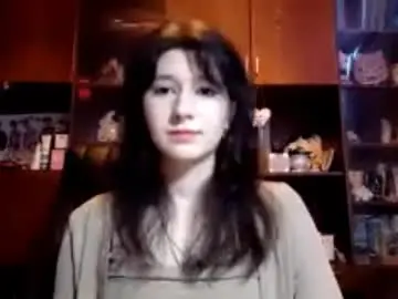 Carolynmeiste  live sex cam