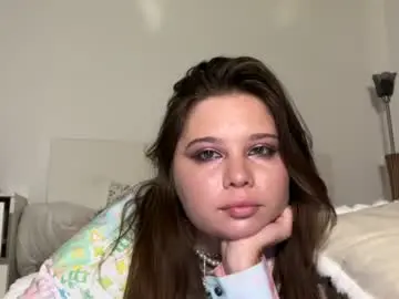 Chiculya  live sex cam