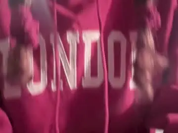 Copperpearl  live sex cam