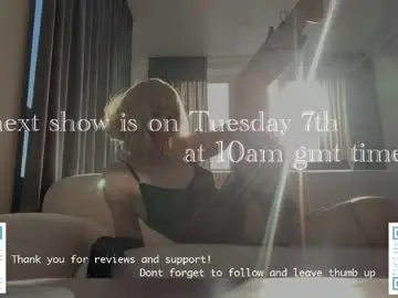 Cutieeeeva  live sex cam