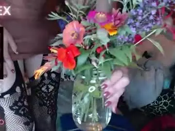 Ellex_chimera  live sex cam