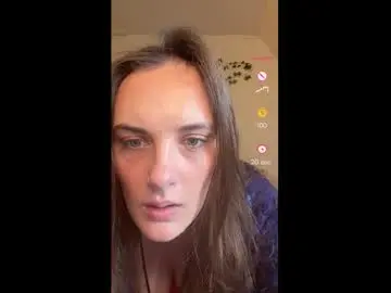 Freaky007fox  live sex cam
