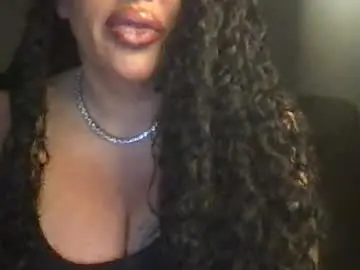 Goddessbellamommy  live sex cam