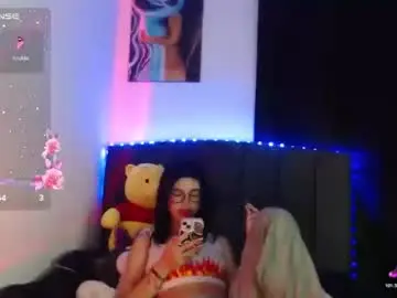 Ily_bea  live sex cam