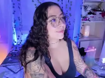 Liiavega  live sex cam