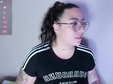 Liiavega  live sex cam