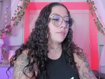 Liiavega  live sex cam