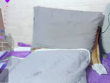 Queensami7  live sex cam
