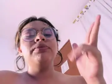 Rosse_taylorx1  live sex cam