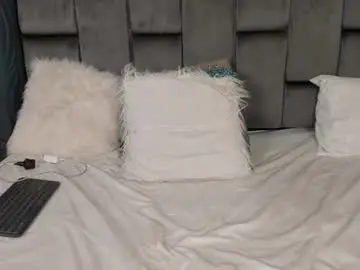Tati_jones  live sex cam