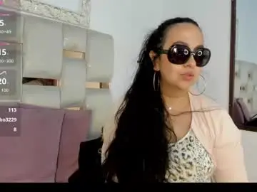 Aisha_harper  live sex cam