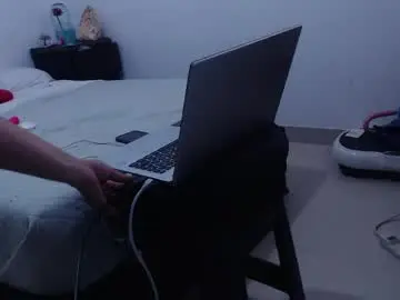 Aurafuego  live sex cam