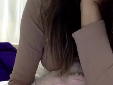 Bermudatriangle12  live sex cam