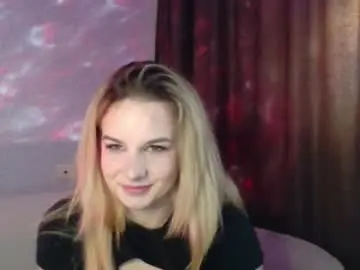 Candy_whisper  live sex cam