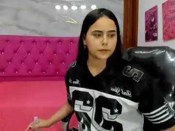Helen_russoo  live sex cam
