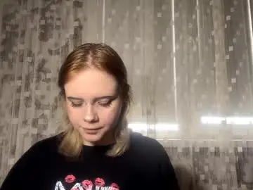 Joeannfurgison  live sex cam