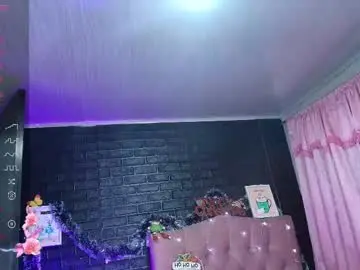 Loren_44tits  live sex cam