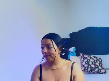 Loren_44tits  live sex cam