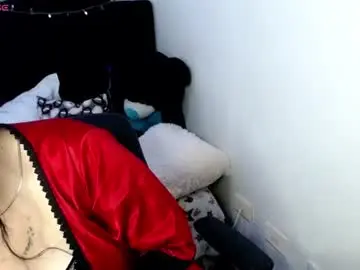Loren_44tits  live sex cam
