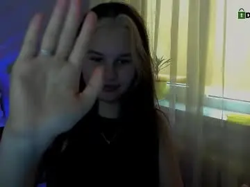 Luvmeeow  live sex cam