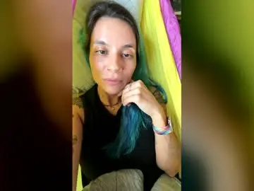 Ninalilly  live sex cam