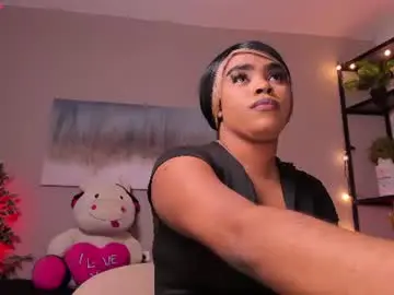 Peachbrii  live sex cam