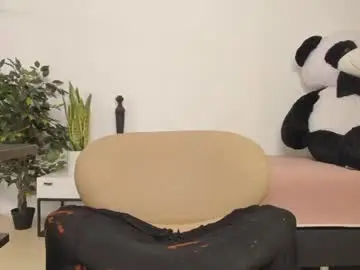 Peachbrii  live sex cam