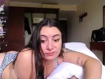 Pearl_3  live sex cam