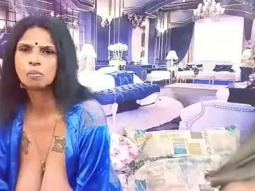 Sexyva4u2luv  live sex cam