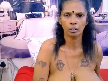 Sexyva4u2luv  live sex cam