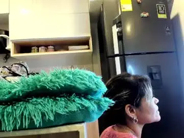 Tabata_monroe  live sex cam