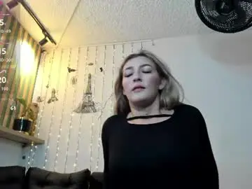 Violett_25  live sex cam
