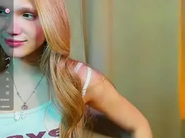 Adelinecrash  live sex cam