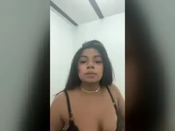 Cata_rosse___  live sex cam